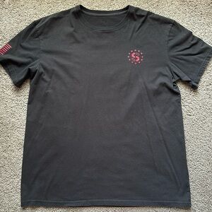Strong t shirt. Size large. Play condition.